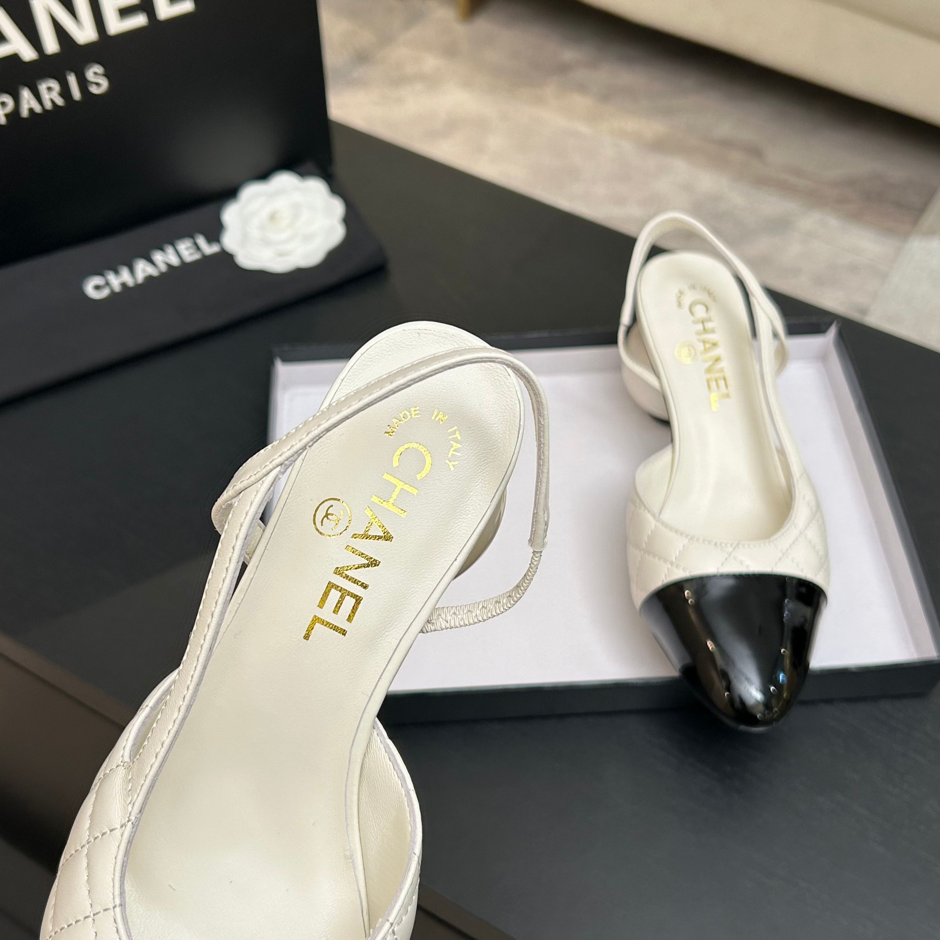 Women's high heels